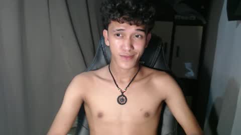 Snapshot of ken_bigcockxx chatting on 10.17.25 Ken online show from 10.17.25