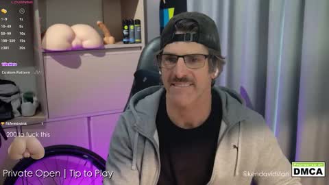 Snapshot of ken_davids chatting on 02.03.26 KenD online show from 02.03.26