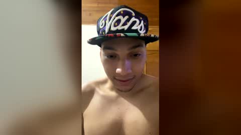 Snapshot of ken_xaru chatting on 04.12.26 Leto Ken online show from 04.12.26