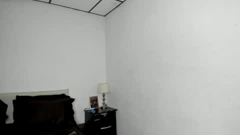Kendal online show from 05.25.26