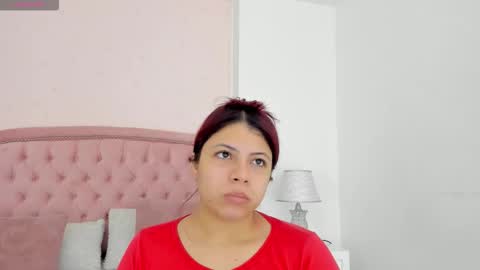 Kendall online show from 11.25.25