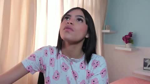 Kendall online show from 03.09.26