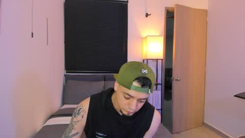 kendel_dimitri online show from 04.11.26