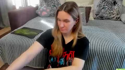 Kendra online show from 04.28.26