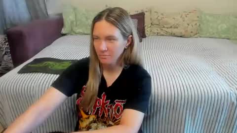 Snapshot of kendra_xx_ chatting on 07.04.26 Kendra online show from 07.04.26