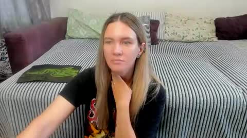 Snapshot of kendra_xx_ chatting on 07.14.26 Kendra online show from 07.14.26