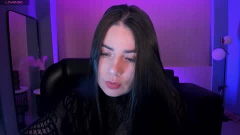  K E N D R A  online show from 03.15.26