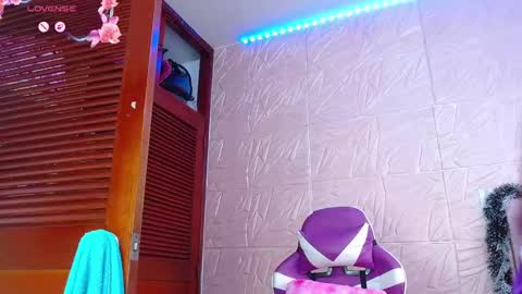 Snapshot of kendrapotter chatting on 01.08.26 KENDRAPOTTER online show from 01.08.26