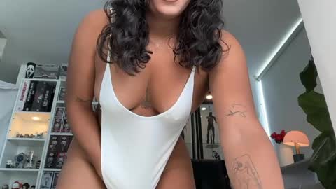 Hi Im kendra- onlyfans. isab2896 online show from 05.09.26