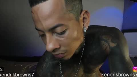 Snapshot of kendrik_brown chatting on 12.14.24 kendrick brown online show from 12.14.24