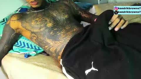 Snapshot of kendrik_brown chatting on 09.20.25 kendrick brown online show from 09.20.25