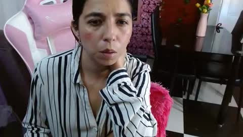 Snapshot of kendy_all4u7 chatting on 02.25.26 kendy_all4u7 online show from 02.25.26