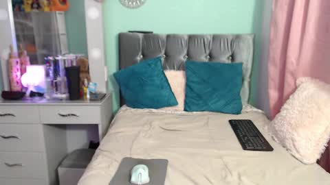 Snapshot of kenfenty chatting on 12.02.24 Chriss Morales online show from 12.02.24