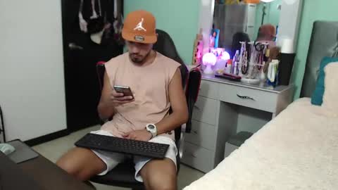 Snapshot of kenfenty chatting on 01.14.25 Chriss Morales online show from 01.14.25