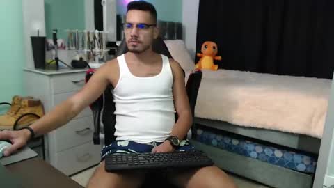 Snapshot of kenfenty chatting on 01.30.25 Chriss Morales online show from 01.30.25