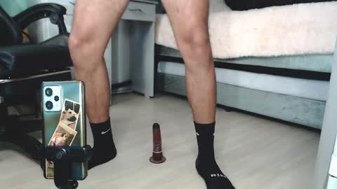 Snapshot of kenfenty chatting on 02.10.25 Chriss Morales online show from 02.10.25