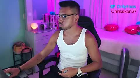 Snapshot of kenfenty chatting on 03.12.25 Chriss Morales online show from 03.12.25