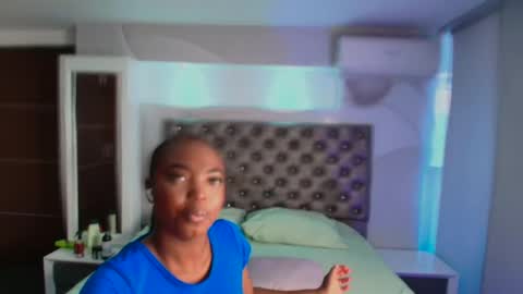 keniagoldenx online show from 06.02.26