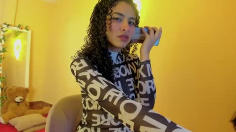 Snapshot of keniia_riizz chatting on 04.17.26 Kenia online show from 04.17.26