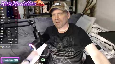 Snapshot of kenkuddles chatting on 01.14.26 Ken Kuddles online show from 01.14.26