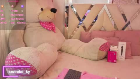 kenndal_tay online show from 04.15.26