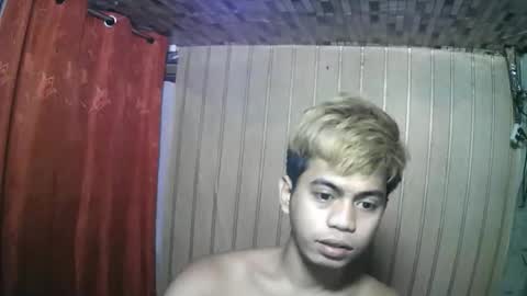 Snapshot of kenshe102000 chatting on 03.05.26 kenshi online show from 03.05.26