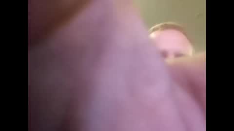 looking 4 free c2c online show from 10.20.25