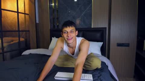 Peter     online show from 03.20.26