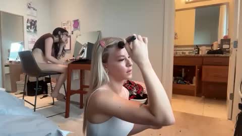 Snapshot of kenziesmithh chatting on 01.13.26 kenziesmithh online show from 01.13.26