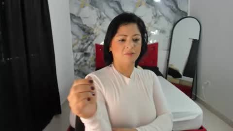 Snapshot of kerena929004 chatting on 04.10.26 kerena929004 online show from 04.10.26