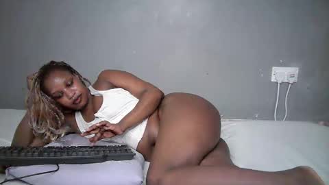 kering_lovly online show from 02.01.26