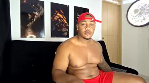 Snapshot of kerlinn2711 chatting on 07.28.26 dany wolf002 online show from 07.28.26