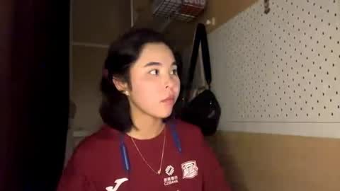 Jenny  online show from 04.27.26