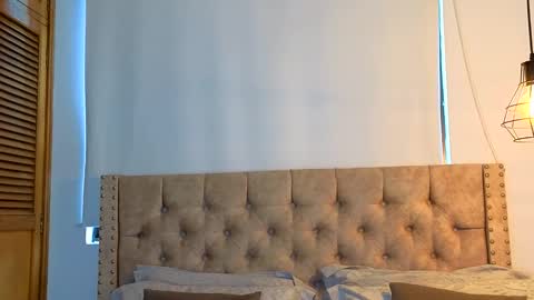 Snapshot of keryhillson chatting on 01.09.26 Kery Hillson online show from 01.09.26