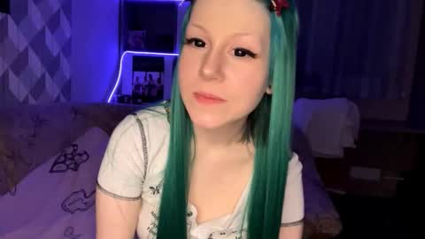 Snapshot of keshakittles chatting on 01.18.26 Eva online show from 01.18.26