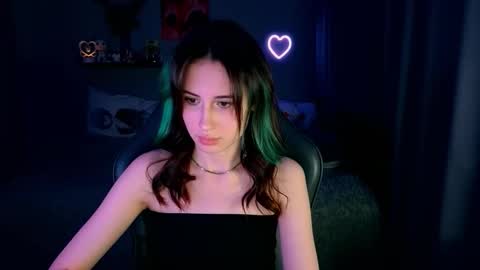 Keti 3 online show from 11.18.25