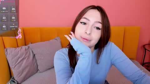 Snapshot of ketrinwhite chatting on 11.28.25 KatrinaKetrin online show from 11.28.25