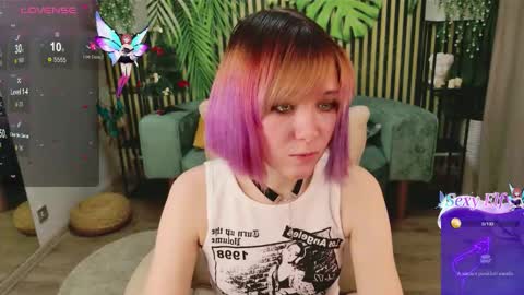 Snapshot of kettiejones chatting on 01.12.26 kettiejones online show from 01.12.26