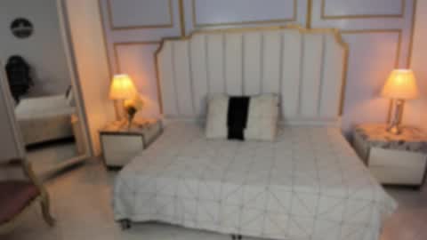 Kety online show from 10.28.25