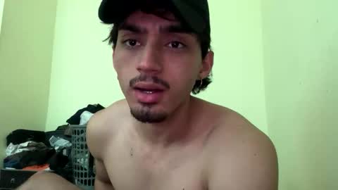 Snapshot of kevin777623 chatting on 11.24.25 kevin777623 online show from 11.24.25