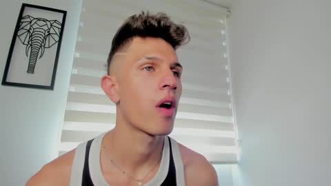 Snapshot of kevin_ahs1 chatting on 12.05.24 Kevin Ahs online show from 12.05.24