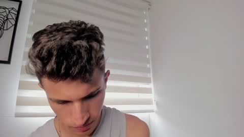 Snapshot of kevin_ahs1 chatting on 12.18.24 Kevin Ahs online show from 12.18.24