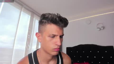 Snapshot of kevin_ahs1 chatting on 10.01.25 Kevin Ahs online show from 10.01.25