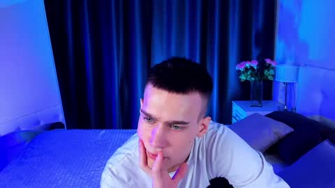 Snapshot of kevin_kess chatting on 01.31.25 Ask me online show from 01.31.25