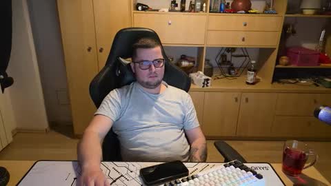 Kevinn online show from 03.11.26