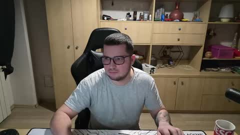 Kevinn online show from 03.12.26