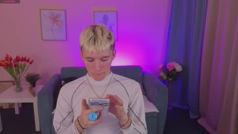 Kevin online show from 03.12.26