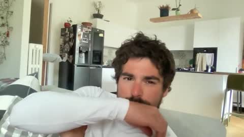 Snapshot of kevinpillobello chatting on 04.12.26 kevinpillobello online show from 04.12.26
