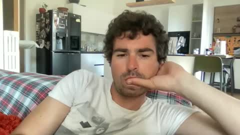 Snapshot of kevinpillobello chatting on 04.18.26 kevinpillobello online show from 04.18.26