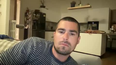 Snapshot of kevinpillobello chatting on 05.12.26 kevinpillobello online show from 05.12.26